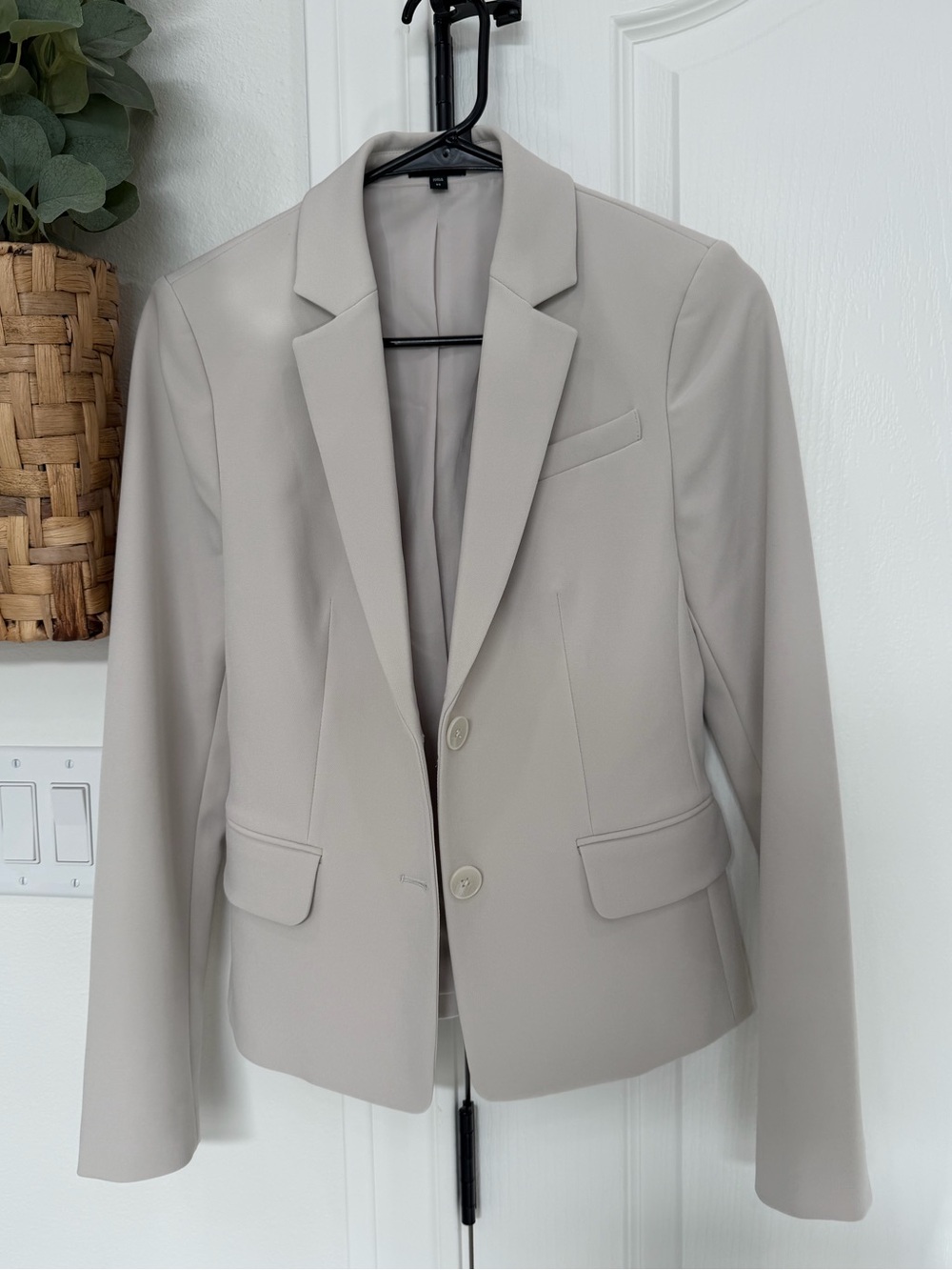 Express Neutral Beige Tailored Blazer